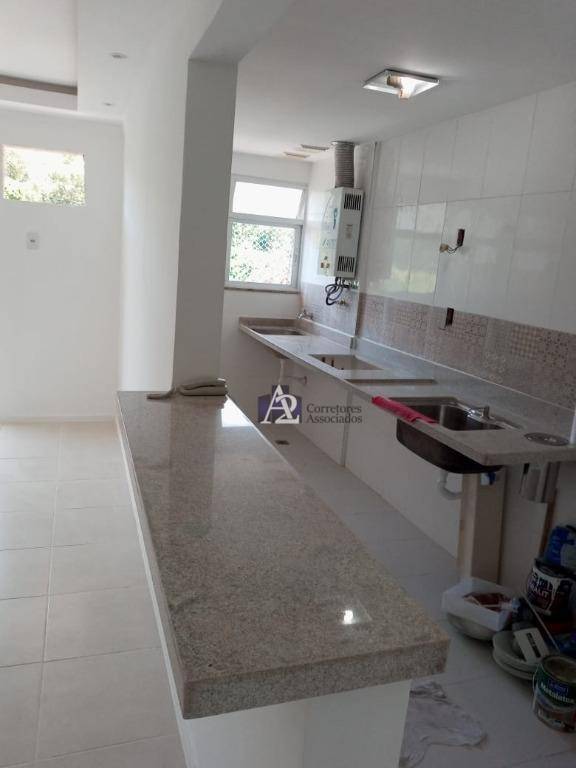 Apartamento à venda com 3 quartos, 69m² - Foto 11