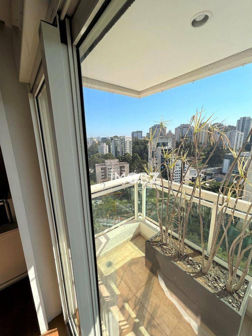 Apartamento à venda com 5 quartos, 260m² - Foto 32