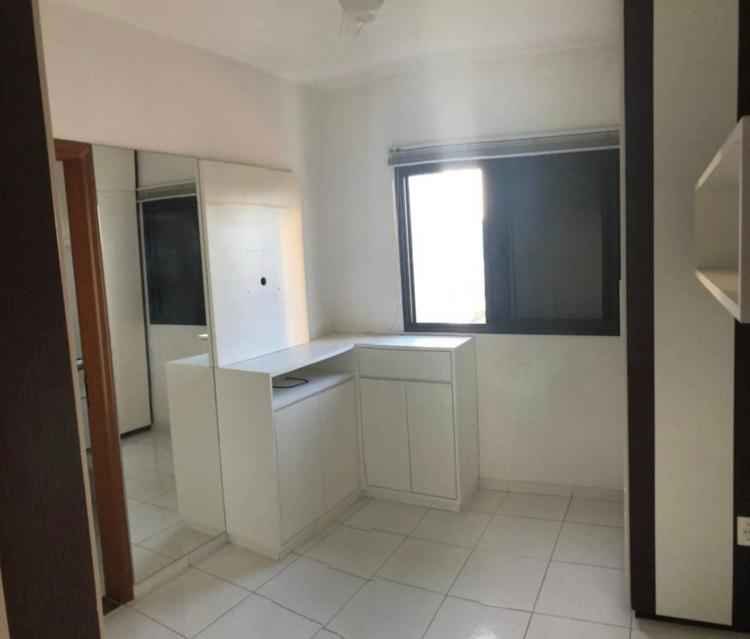 Apartamento à venda com 2 quartos, 78m² - Foto 12