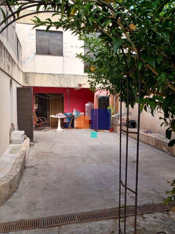 Sobrado à venda com 4 quartos, 430m² - Foto 37