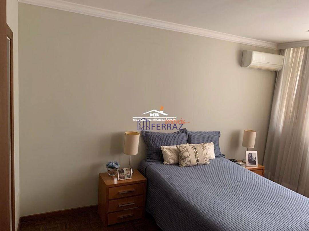 Apartamento à venda com 3 quartos, 130m² - Foto 4