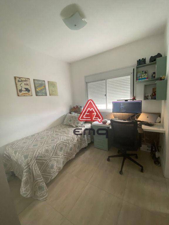 Apartamento à venda com 3 quartos, 133m² - Foto 11