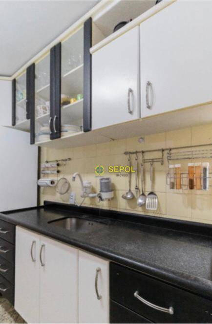 Apartamento à venda com 3 quartos, 76m² - Foto 9