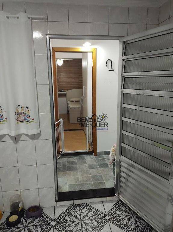 Sobrado à venda com 3 quartos, 162m² - Foto 24