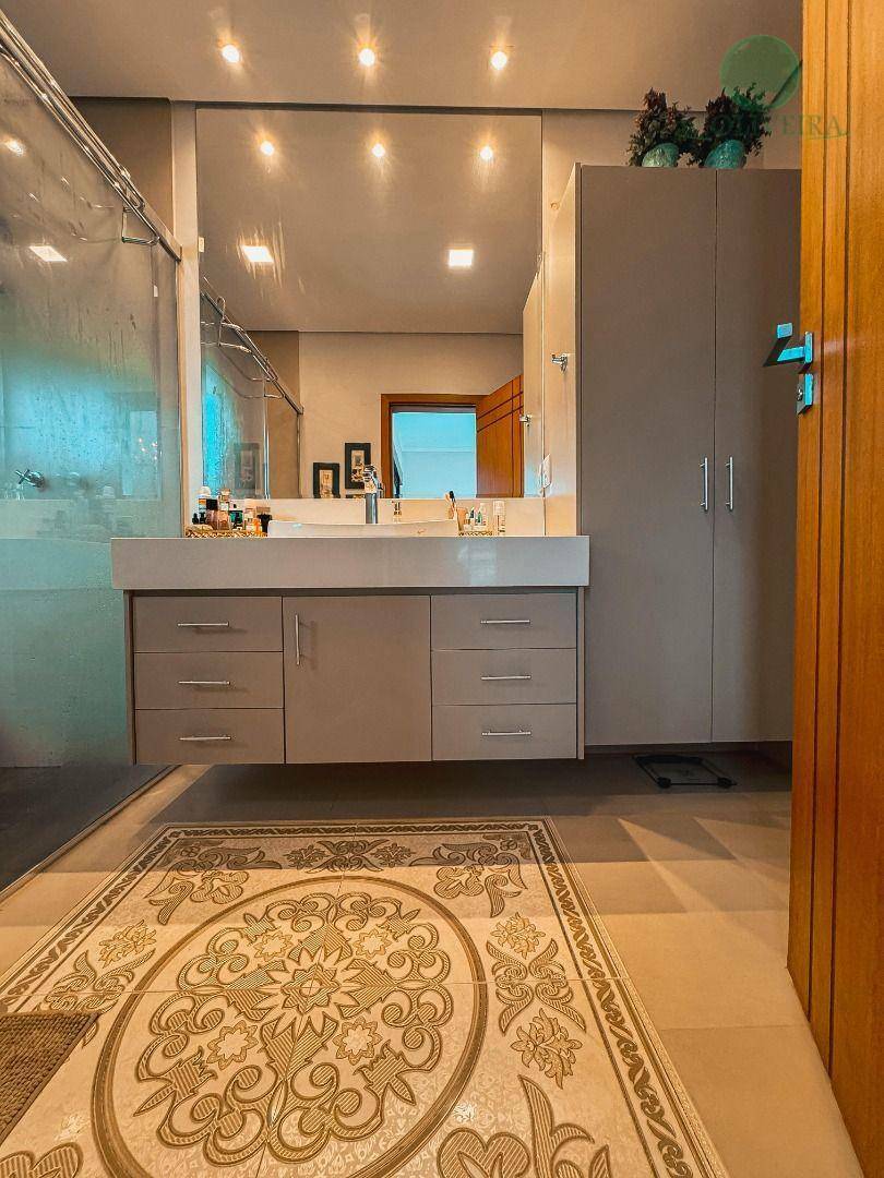 Casa à venda e aluguel com 3 quartos, 355m² - Foto 20