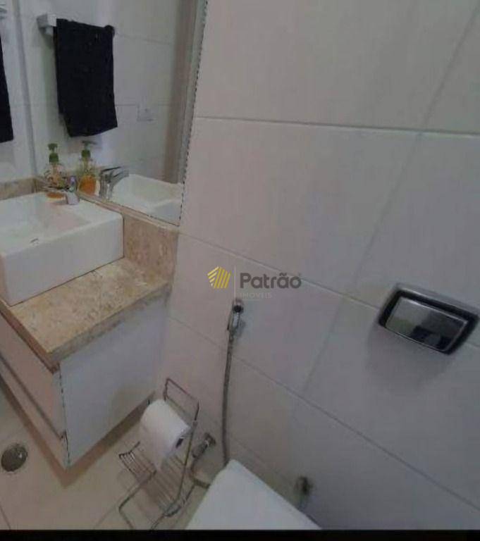 Sobrado à venda com 3 quartos, 230m² - Foto 13