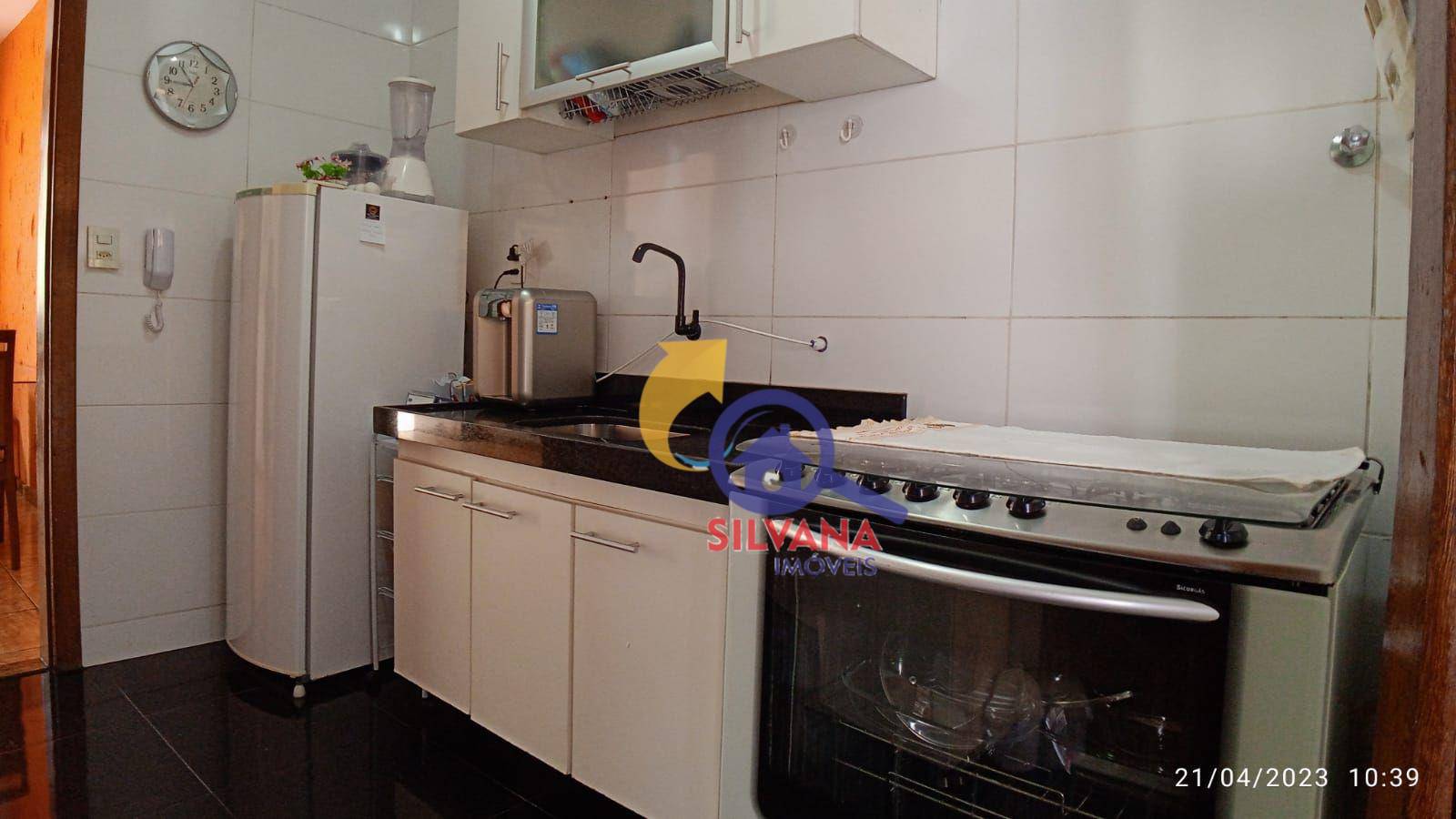 Apartamento à venda com 3 quartos, 75m² - Foto 15