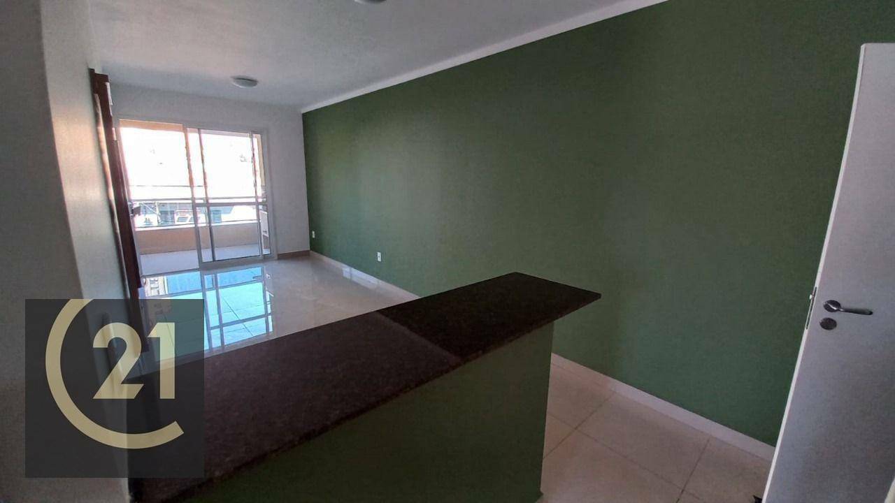 Apartamento à venda com 2 quartos, 65m² - Foto 5