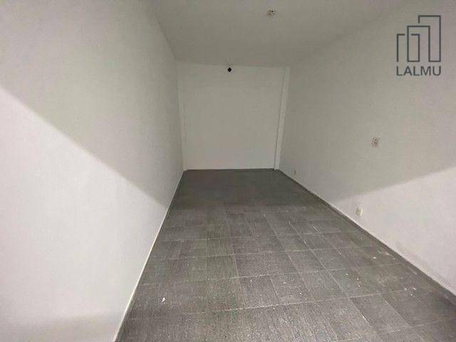 Casa para alugar com 5 quartos, 192m² - Foto 20