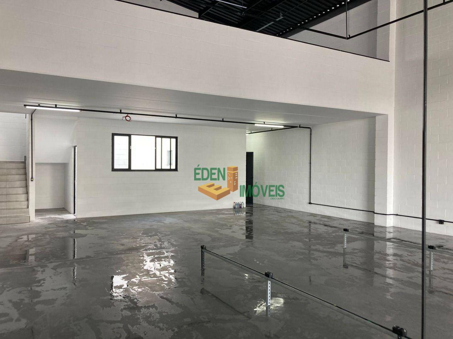 Depósito-Galpão-Armazém para alugar, 306m² - Foto 10