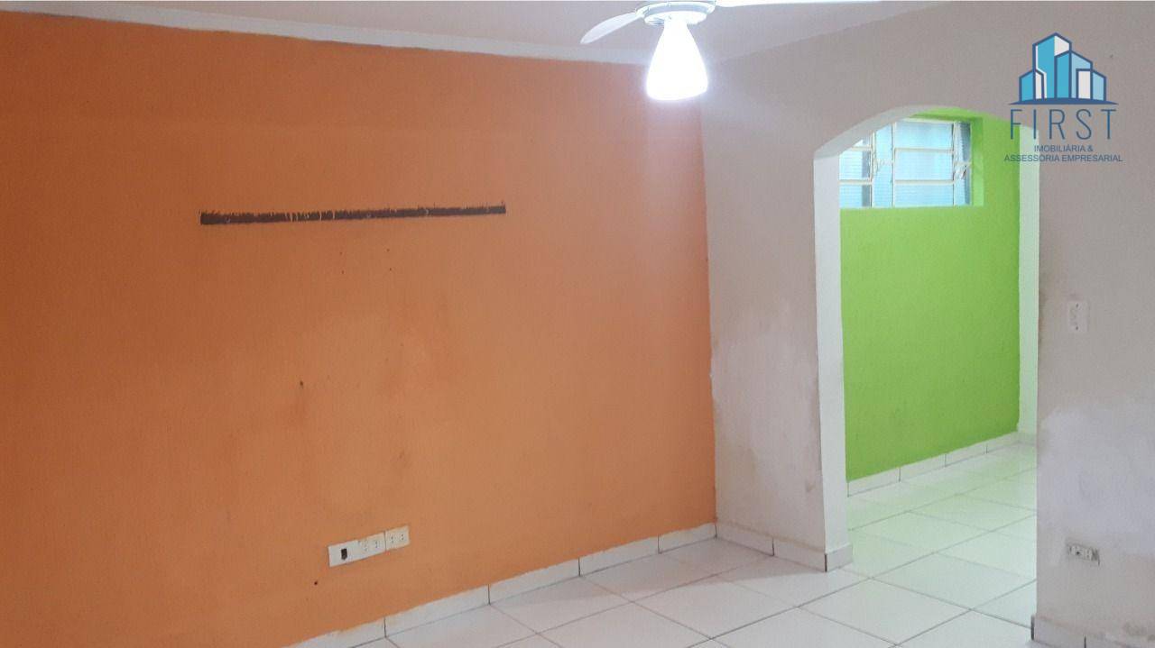 Casa à venda com 3 quartos, 210m² - Foto 8