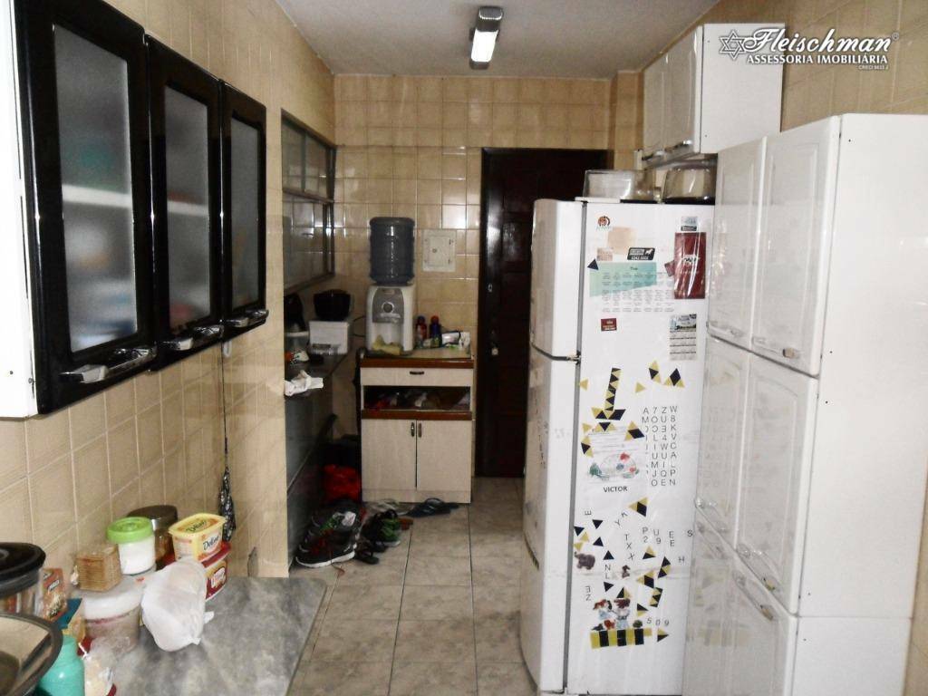 Apartamento à venda com 2 quartos, 82m² - Foto 15