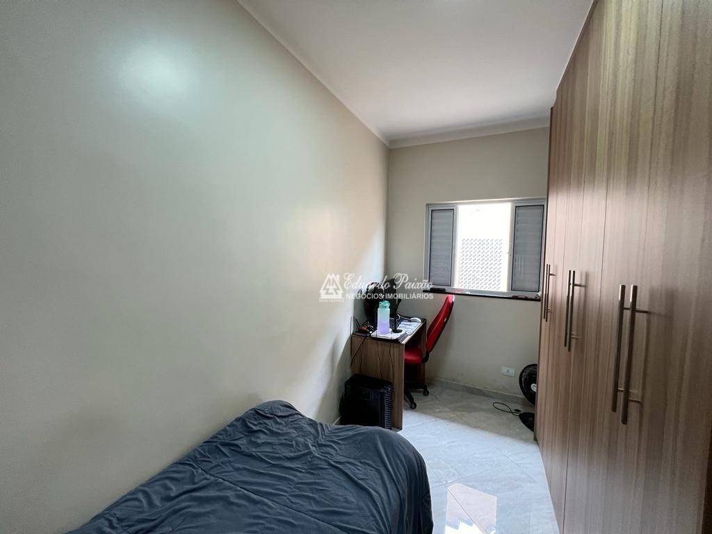 Casa à venda com 3 quartos, 130m² - Foto 13