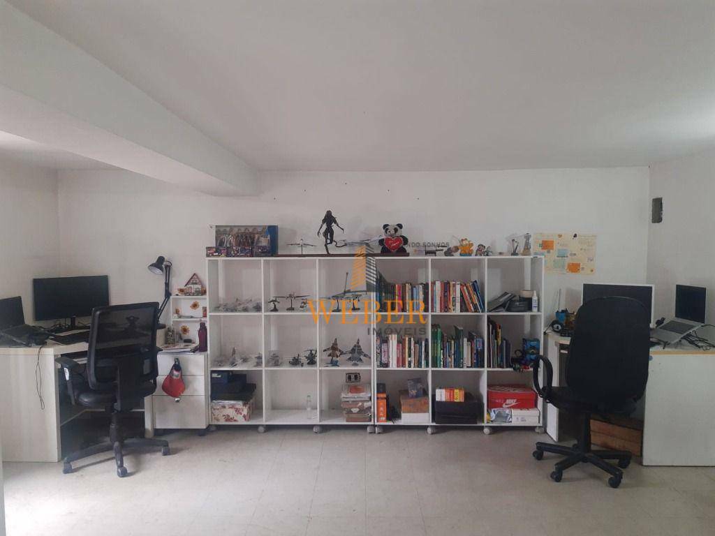 Sobrado à venda com 2 quartos, 216m² - Foto 41