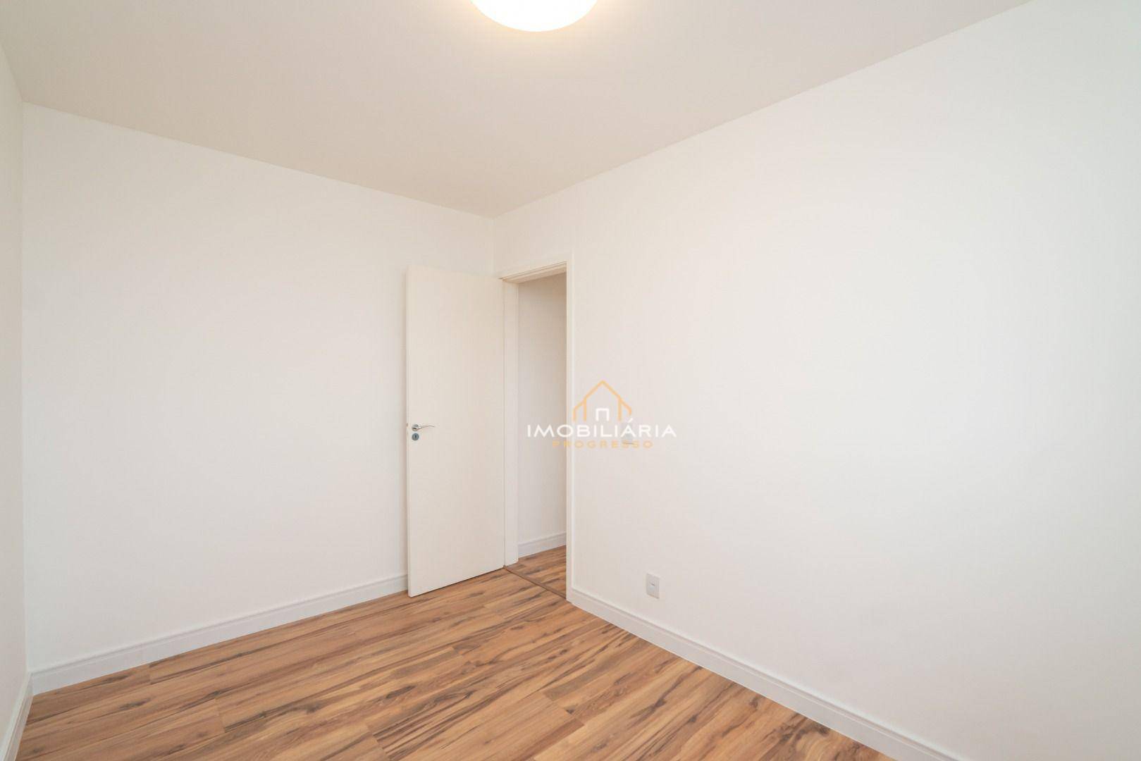 Apartamento à venda com 3 quartos, 80m² - Foto 19