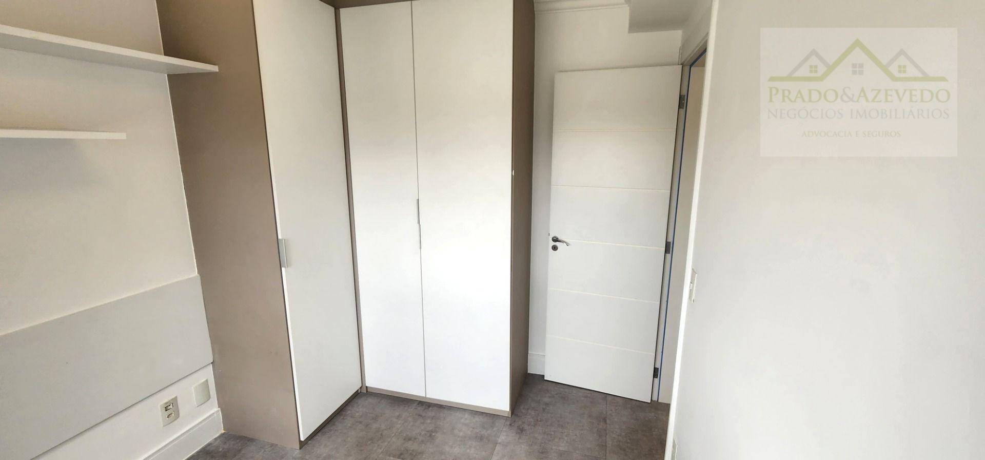 Apartamento para alugar com 3 quartos, 110m² - Foto 13