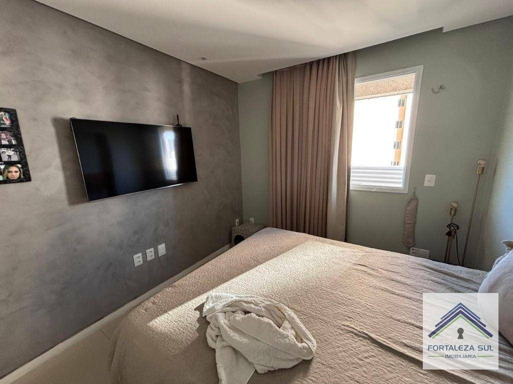 Apartamento à venda com 3 quartos, 70m² - Foto 17