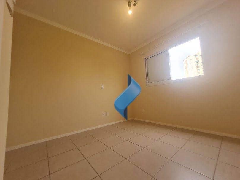 Apartamento para alugar com 2 quartos, 93m² - Foto 10