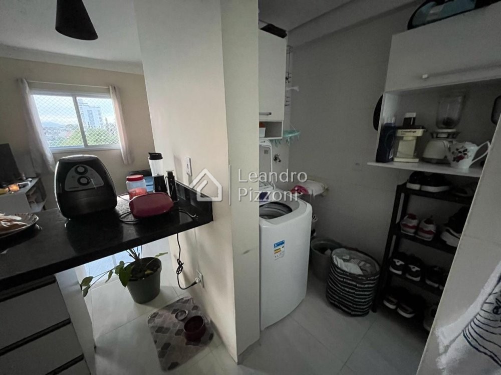 Apartamento à venda com 2 quartos, 69m² - Foto 9