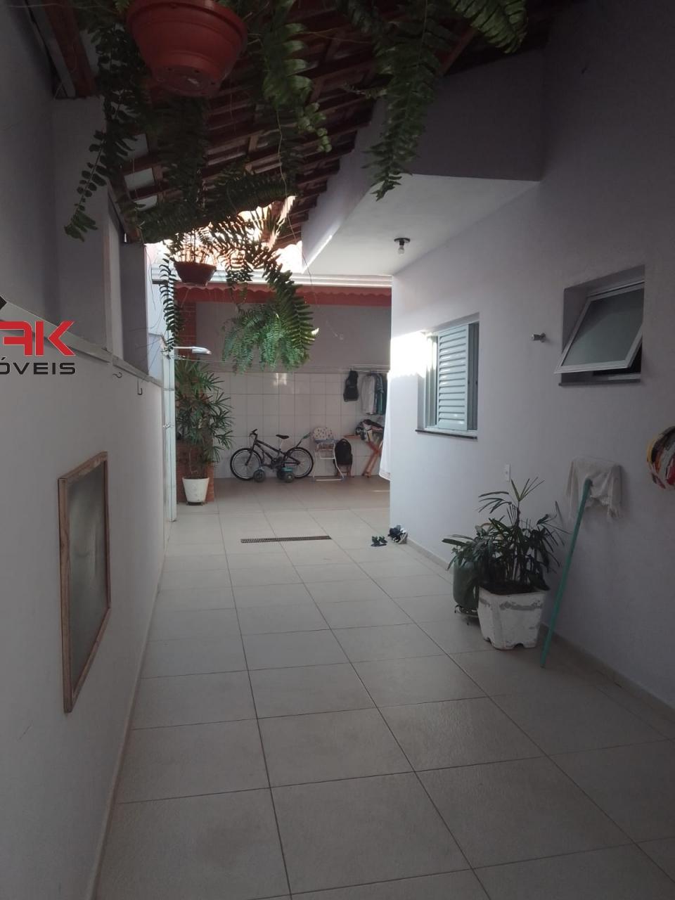 Casa à venda com 2 quartos, 175m² - Foto 22