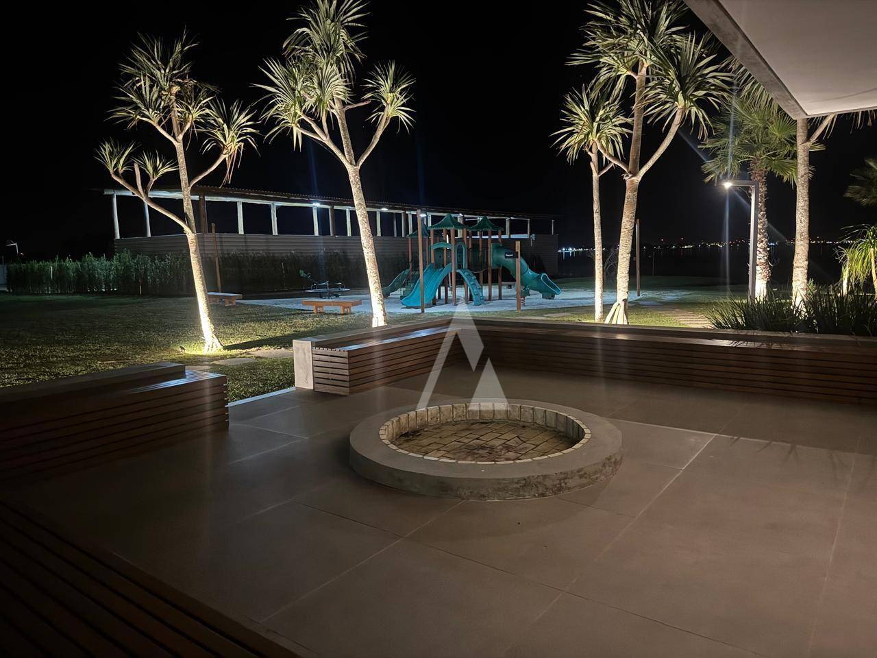 Loteamento e Condomínio, 321 m² - Foto 3