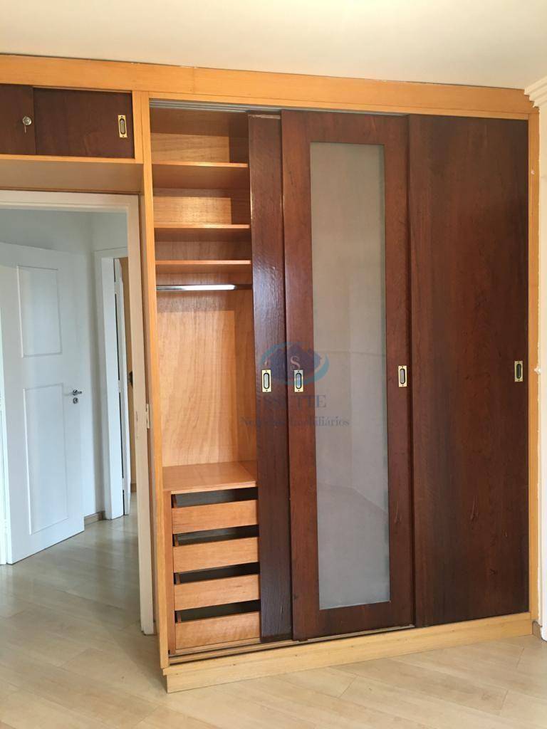 Apartamento à venda com 2 quartos, 67m² - Foto 10