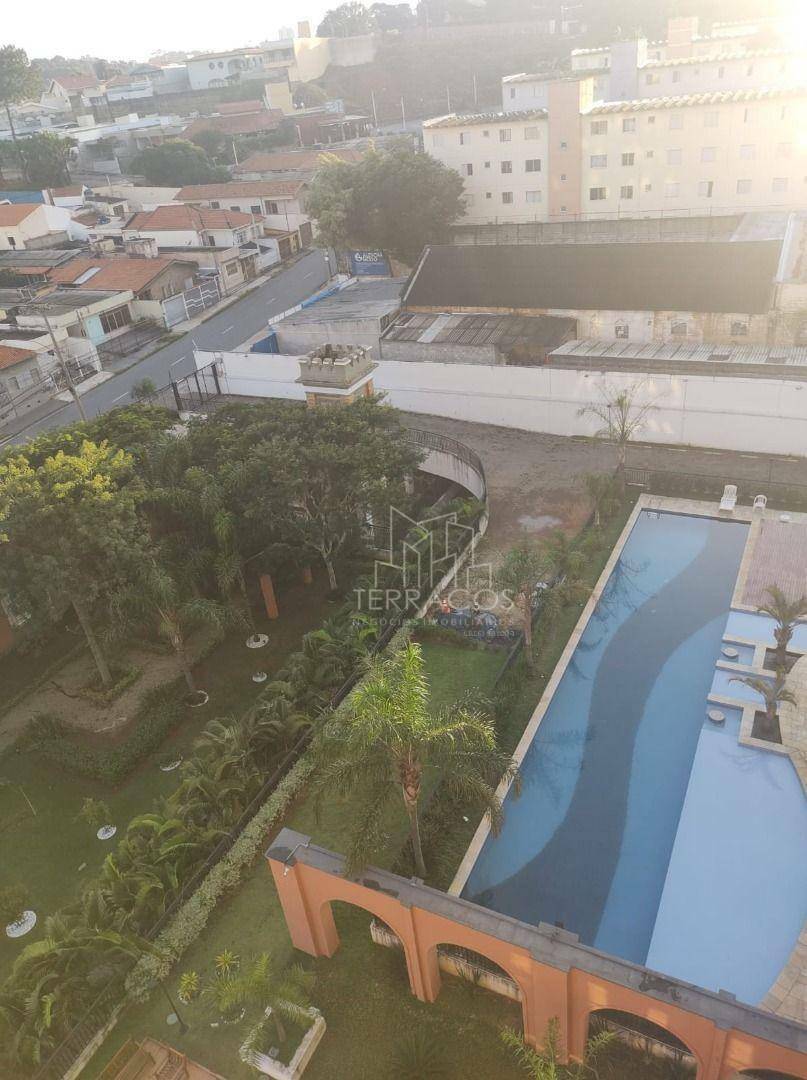 Apartamento para alugar com 3 quartos, 87m² - Foto 25