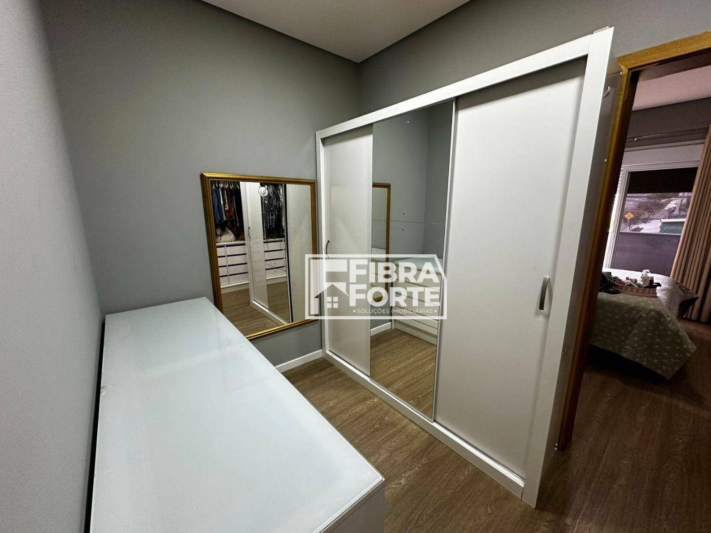 Casa de Condomínio à venda com 3 quartos, 260m² - Foto 42