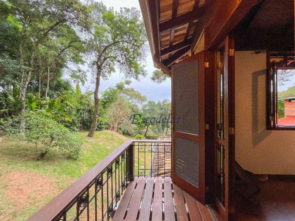 Casa de Condomínio à venda com 3 quartos, 376m² - Foto 49