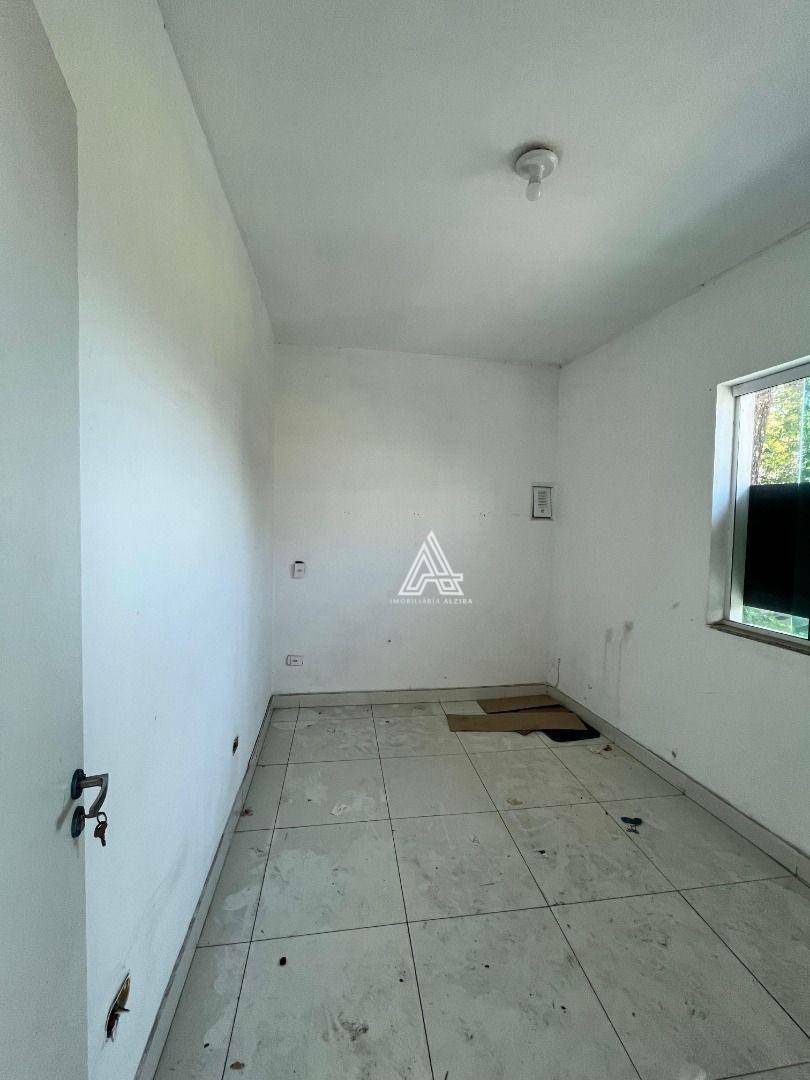 Casa para alugar com 4 quartos, 150m² - Foto 58