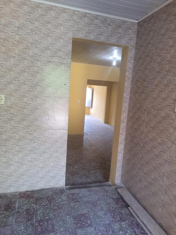 Casa para alugar com 4 quartos, 200m² - Foto 11