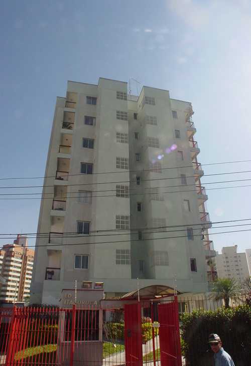 Apartamento à venda com 2 quartos, 60m² - Foto 1