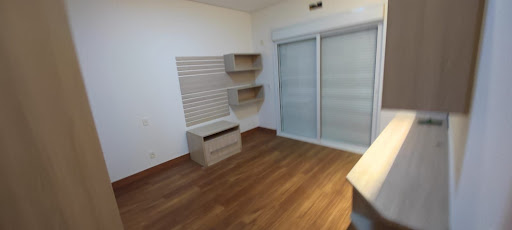 Casa de Condomínio para alugar com 4 quartos, 300m² - Foto 9