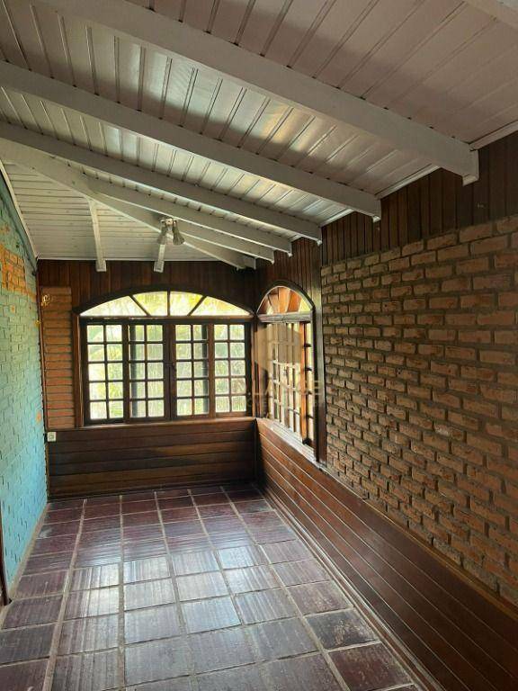 Casa de Condomínio à venda com 5 quartos, 370m² - Foto 18