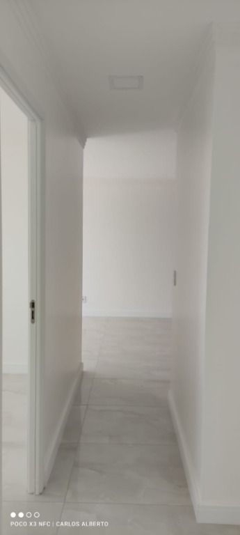 Apartamento para alugar com 3 quartos, 94m² - Foto 8