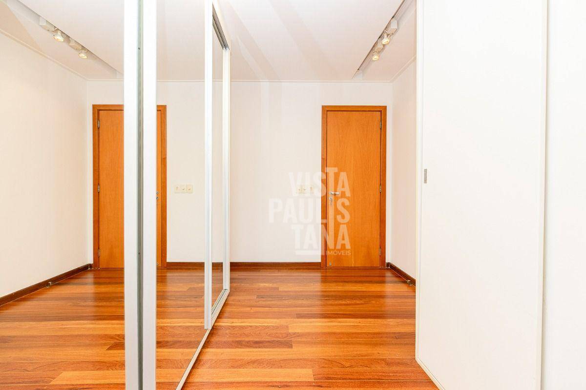 Apartamento à venda com 3 quartos, 190m² - Foto 34