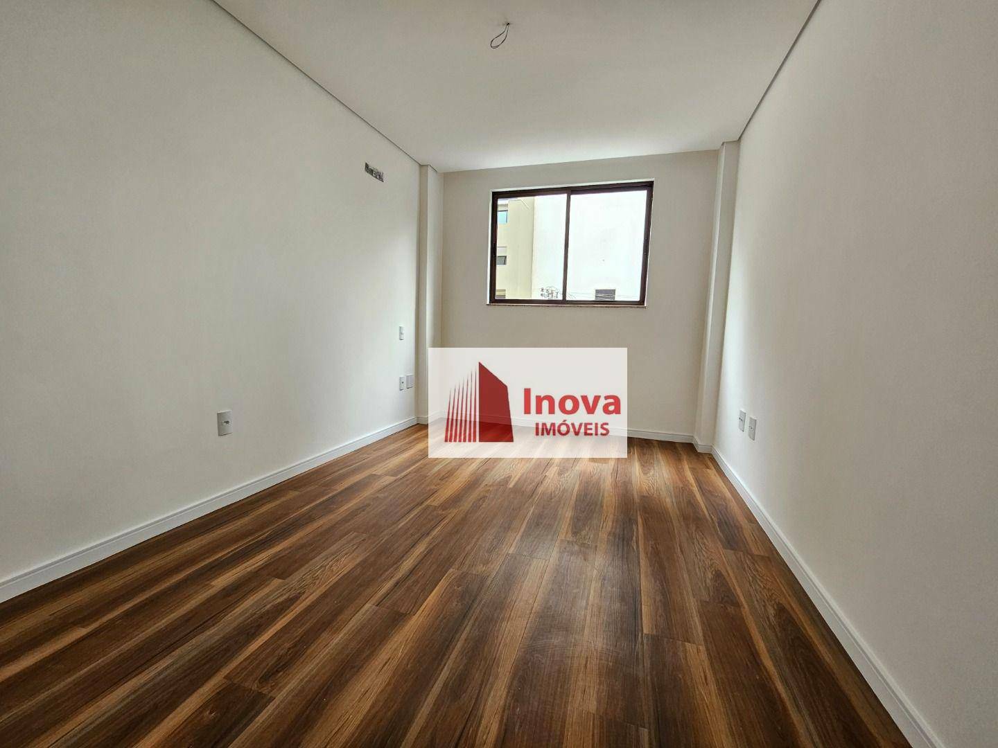 Apartamento à venda com 2 quartos, 80m² - Foto 14