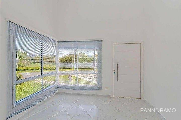 Casa para alugar com 3 quartos, 300m² - Foto 6