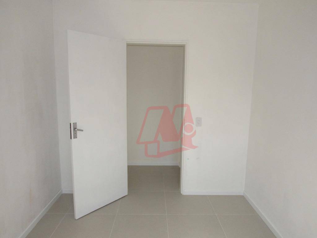 Apartamento à venda e aluguel com 2 quartos, 77m² - Foto 11