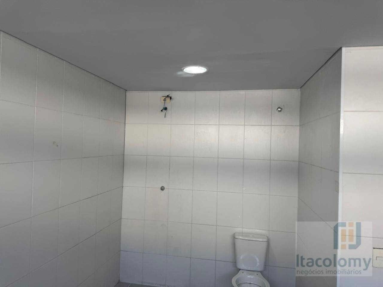 Depósito-Galpão-Armazém para alugar, 1100m² - Foto 16