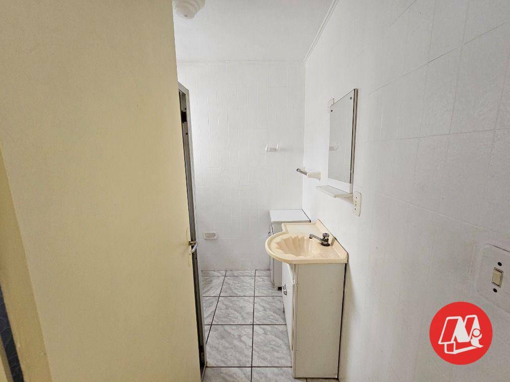 Apartamento para alugar com 2 quartos, 80m² - Foto 5