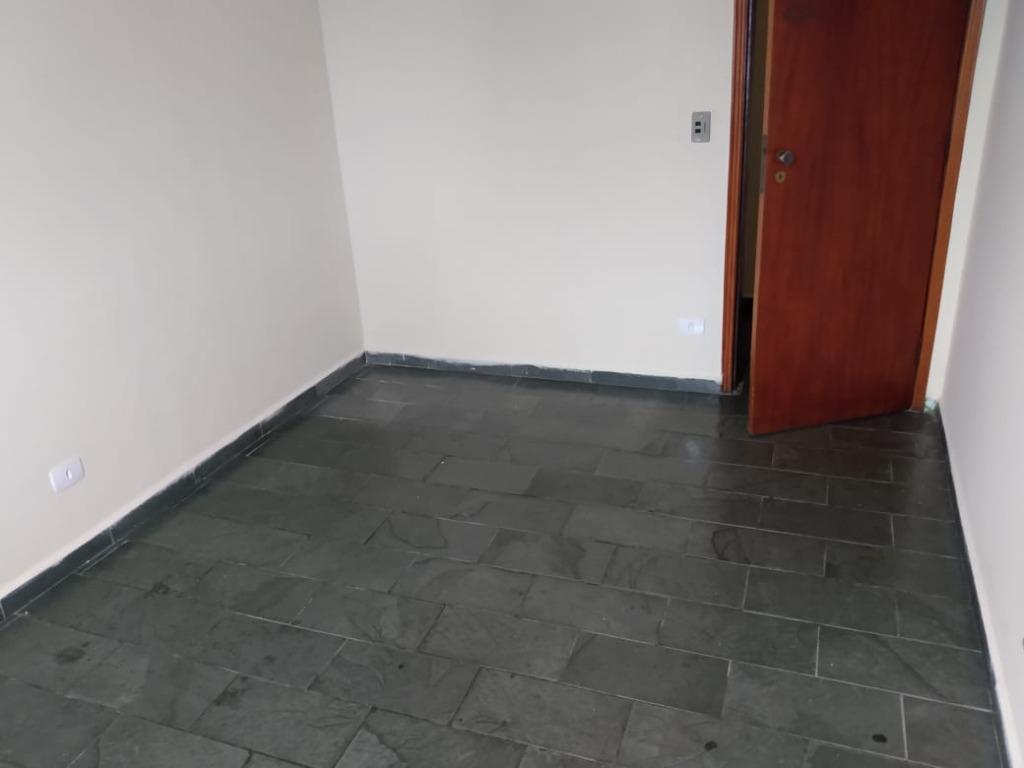 Apartamento à venda com 2 quartos, 70m² - Foto 21