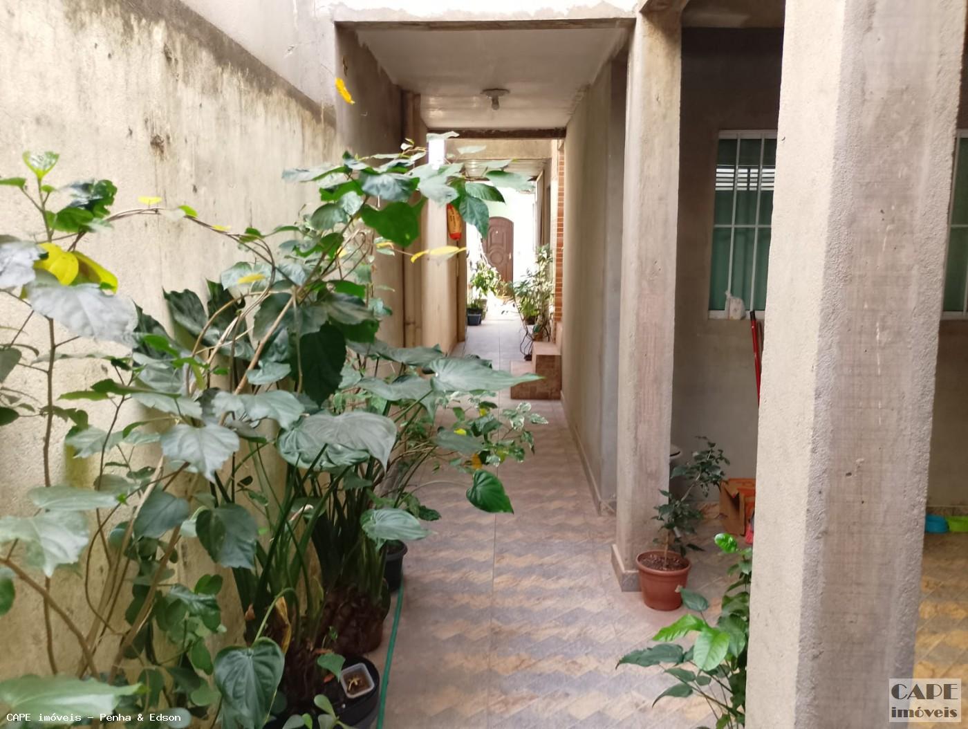 Casa para alugar com 2 quartos, 45m² - Foto 39