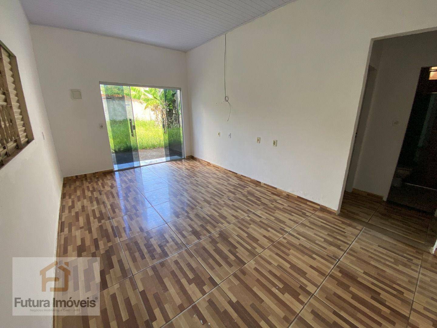 Casa para alugar com 2 quartos, 65m² - Foto 3