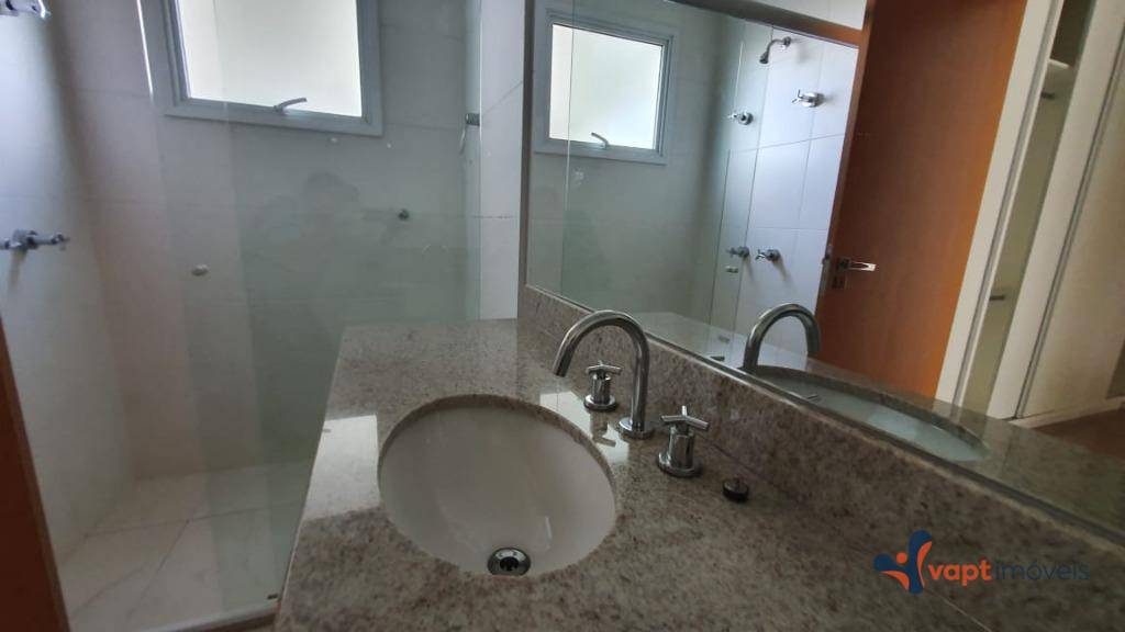 Apartamento à venda com 4 quartos, 147m² - Foto 3