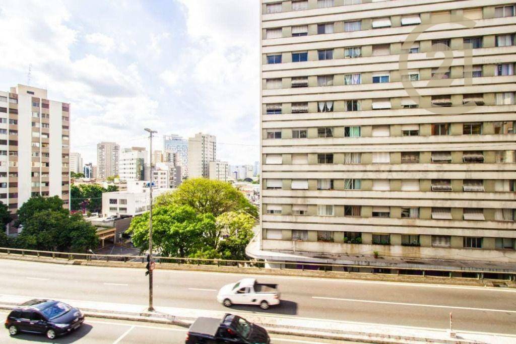 Apartamento à venda com 2 quartos, 120m² - Foto 22