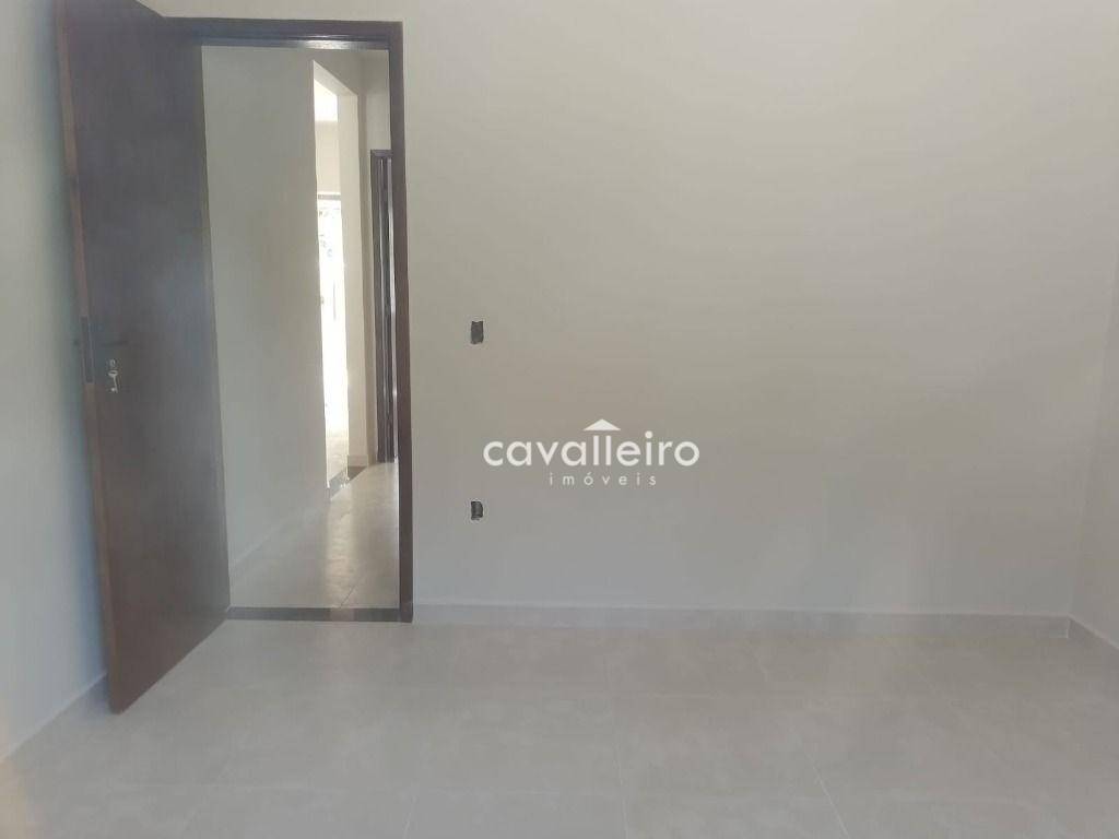 Casa à venda com 2 quartos, 72m² - Foto 3