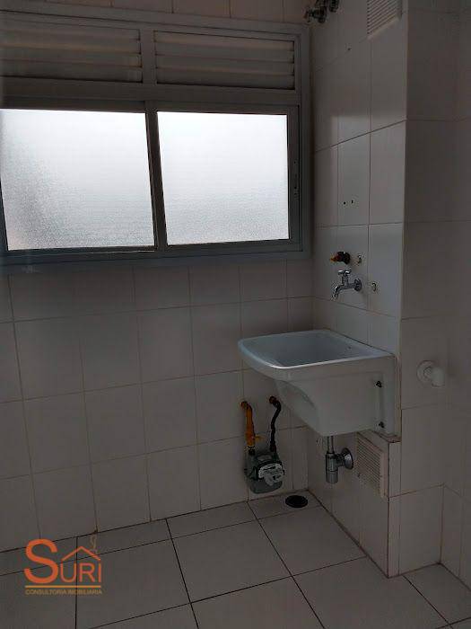 Apartamento à venda com 2 quartos, 67m² - Foto 6