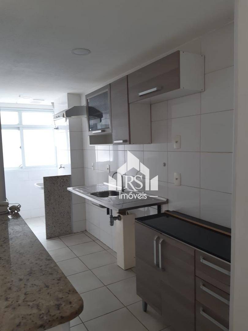 Apartamento à venda com 2 quartos, 60m² - Foto 16