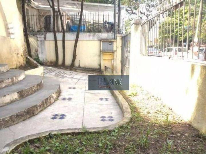 Casa à venda e aluguel com 3 quartos, 337m² - Foto 4